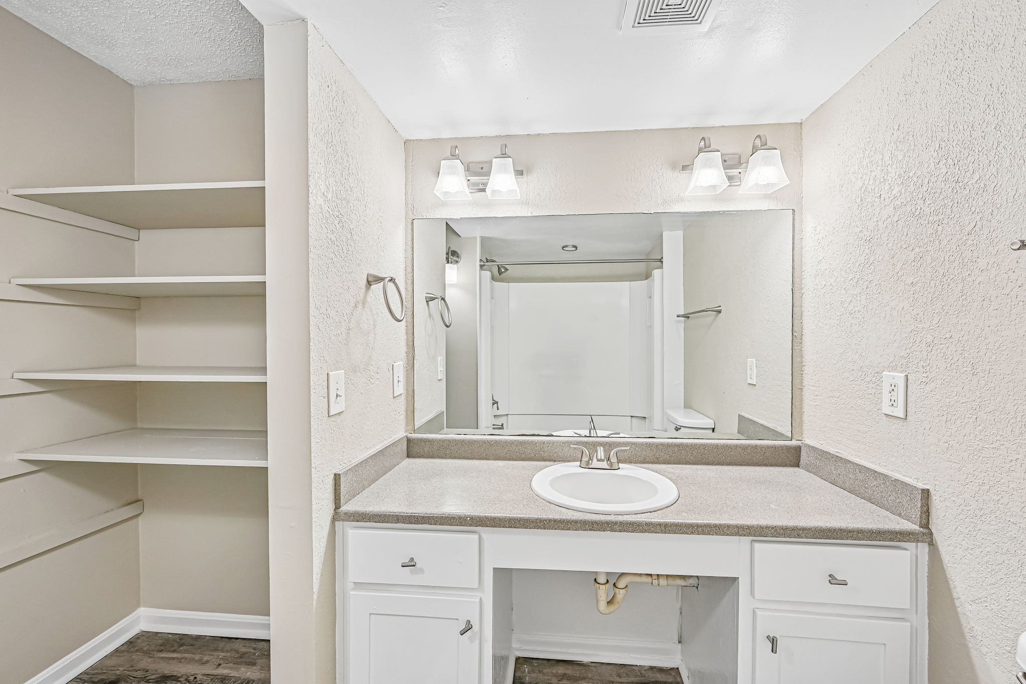 601 Wildbrook Ln Unit 105-S1305-021