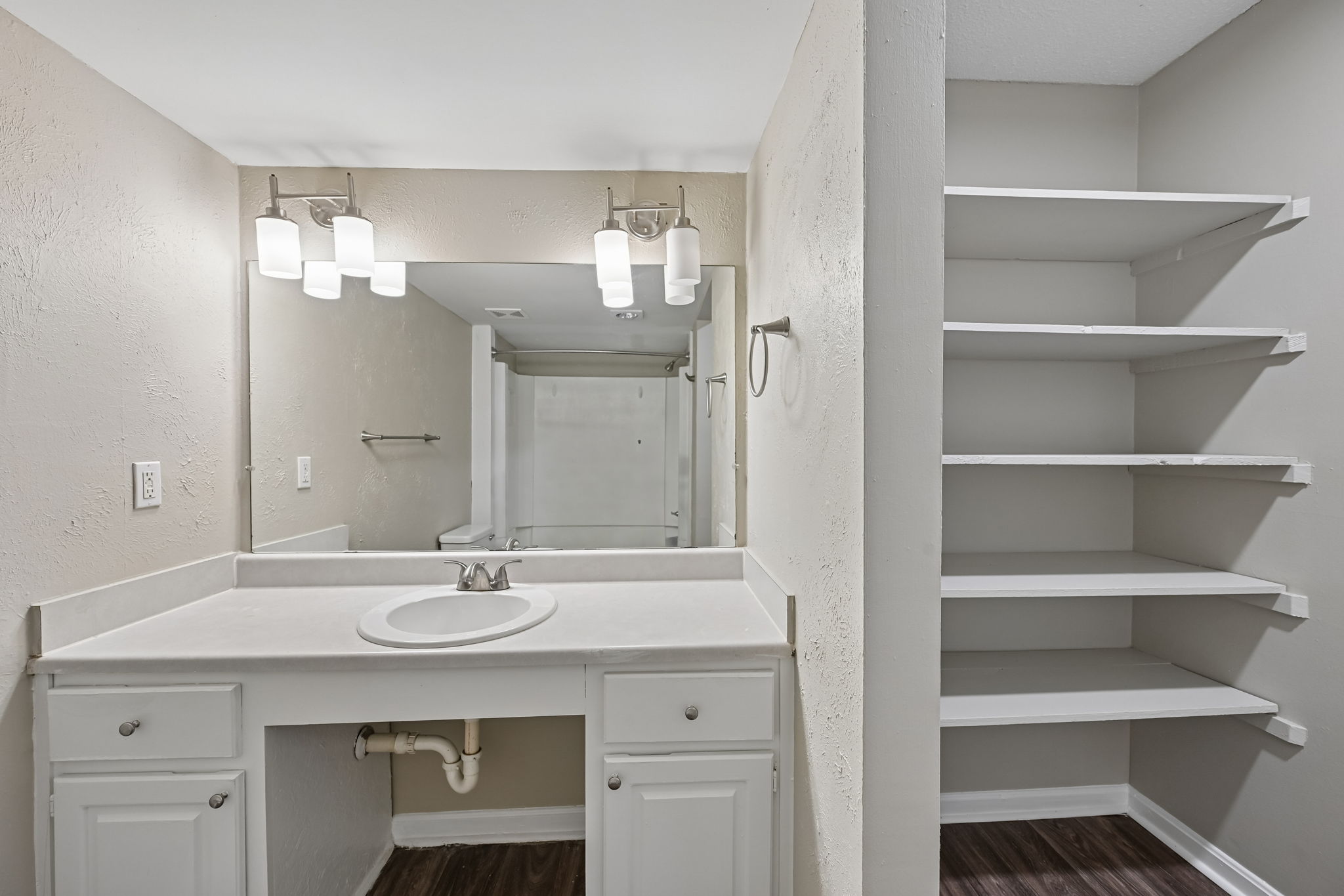 601 Wildbrook Ln Unit 202-S1305-025