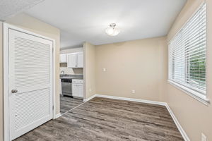 601 Wildbrook Ln Unit 105-S1305-005