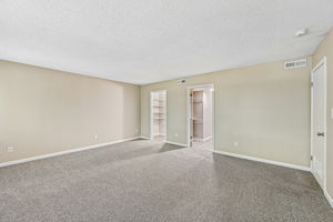 601 Wildbrook Ln Unit 105-S1305-018