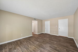 601 Wildbrook Ln Unit 202-S1305-027