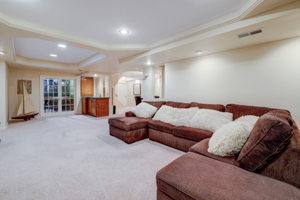 18 Family room
