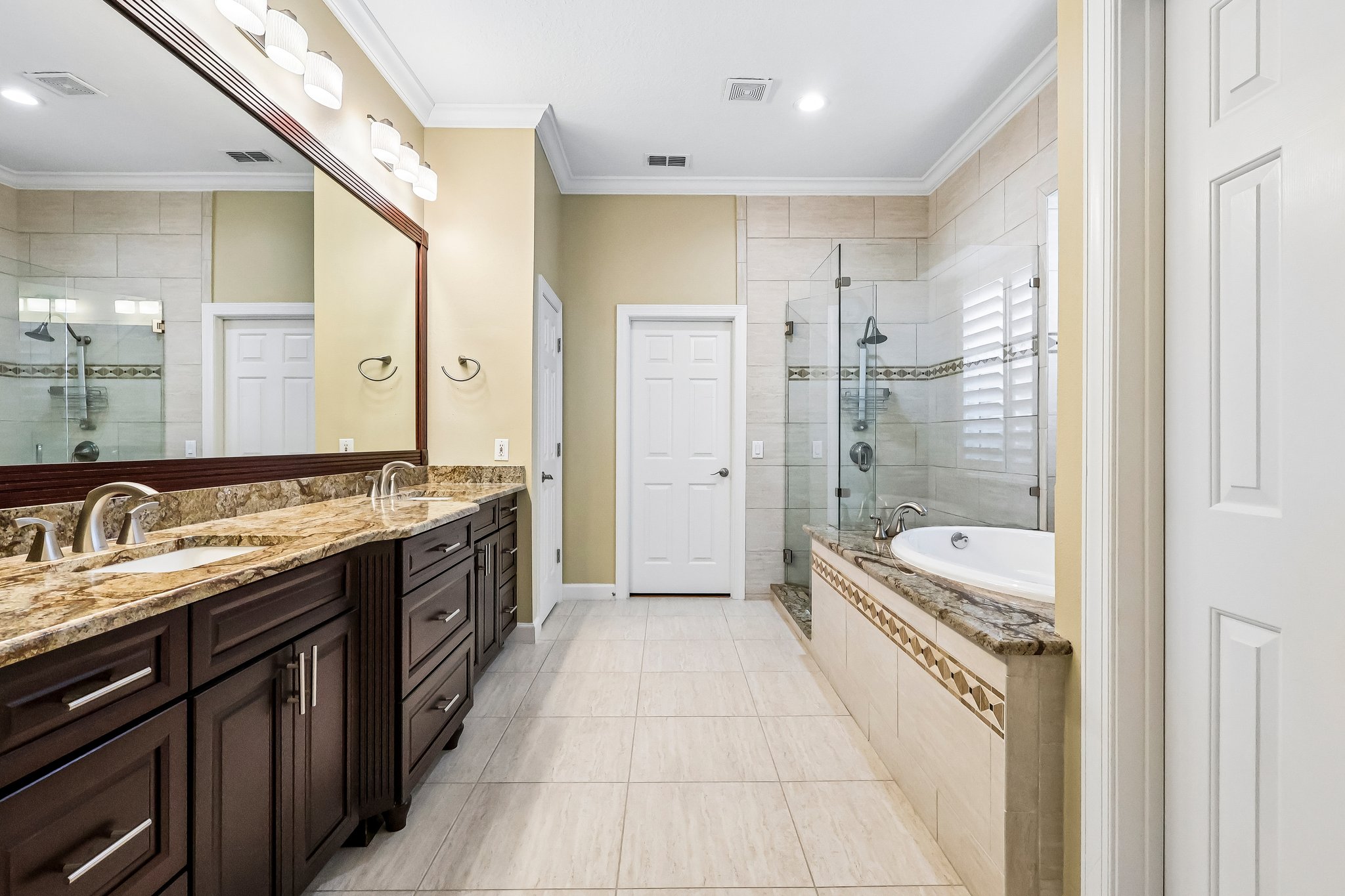 Blakeford Dr-S2804-024.jpg