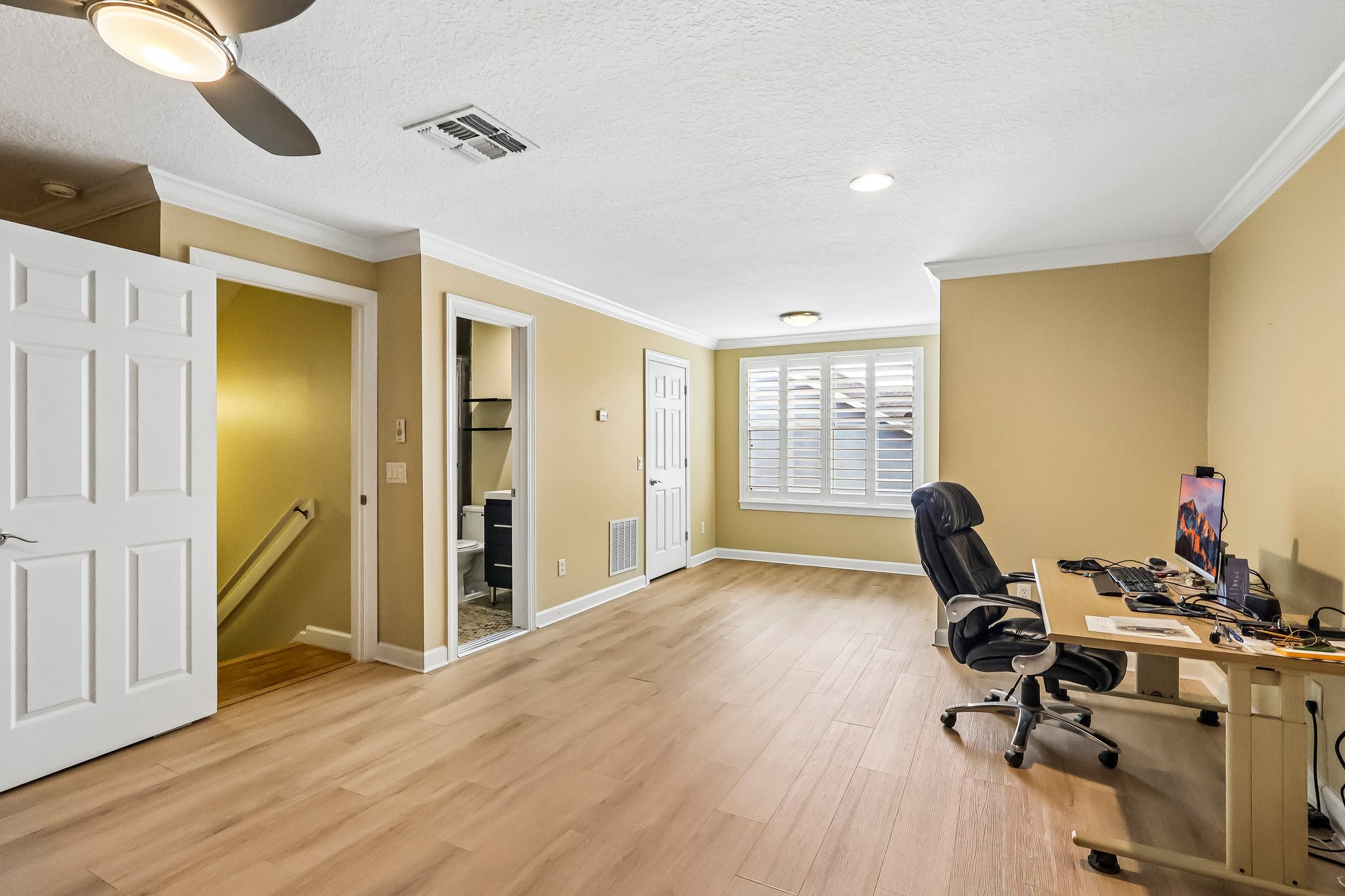 Blakeford Dr-S2804-037.jpg