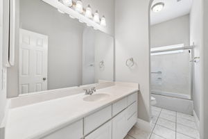 Photo 38
