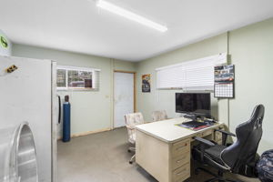 Photo 49