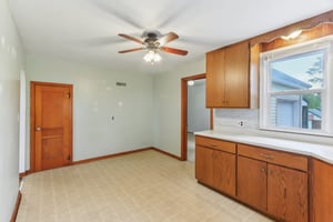 625 W-2205-008.jpg