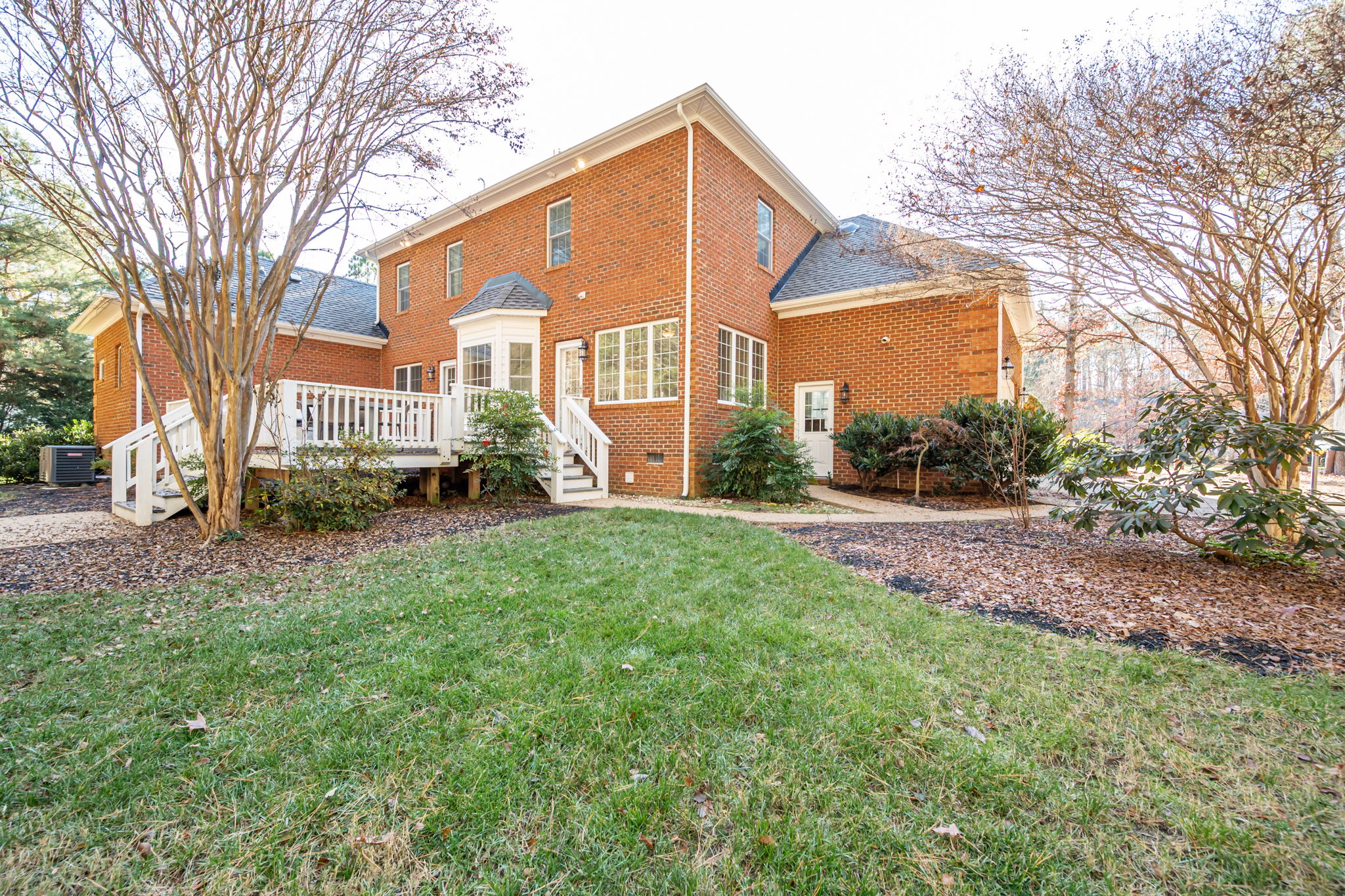 Photo 47