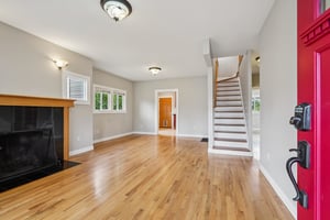 NE Milton St-S0708-007.jpg