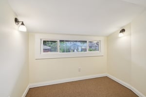 NE Milton St-S0708-022.jpg
