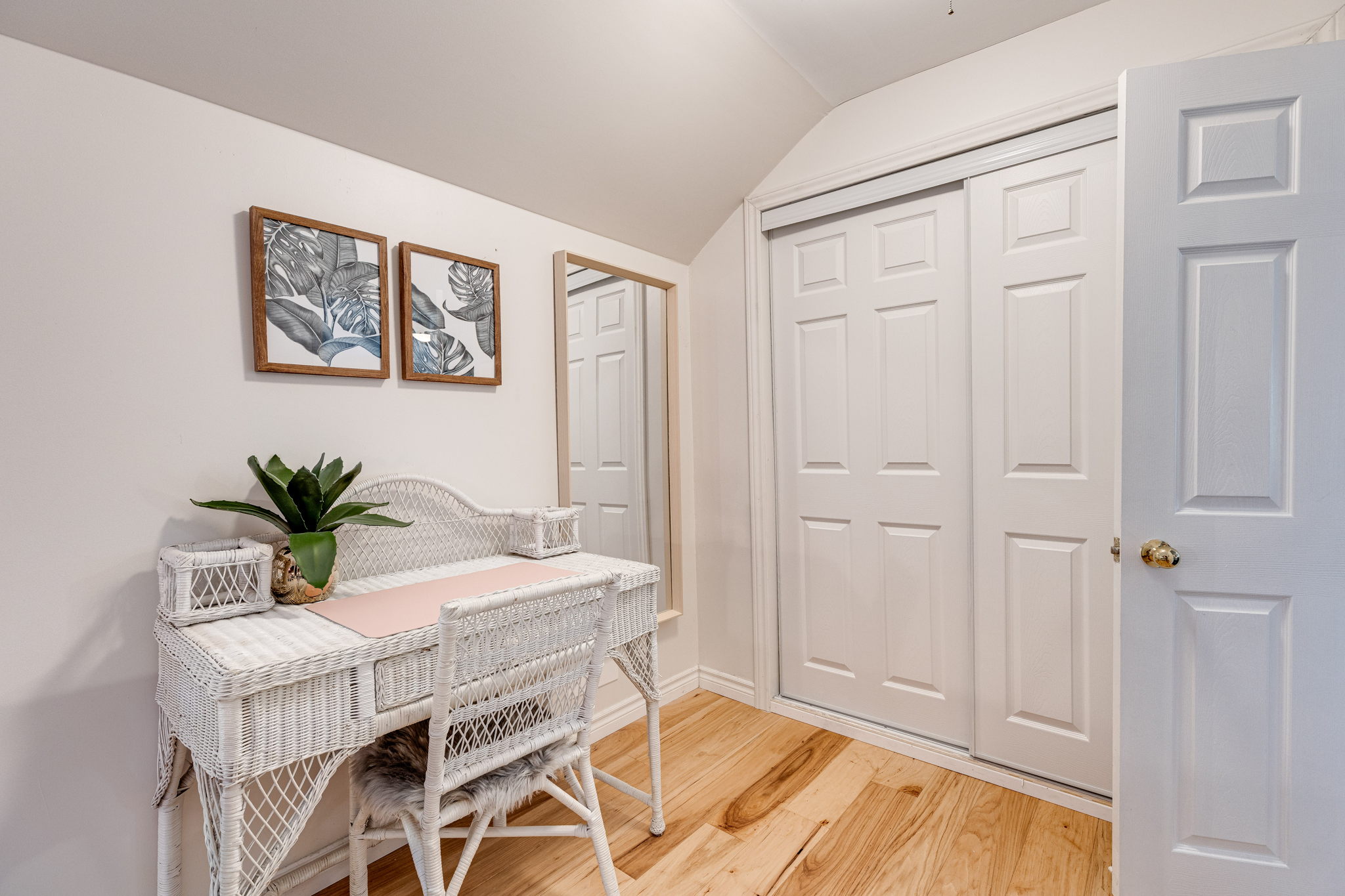 Orillia property showcase — delivered property photograph 15