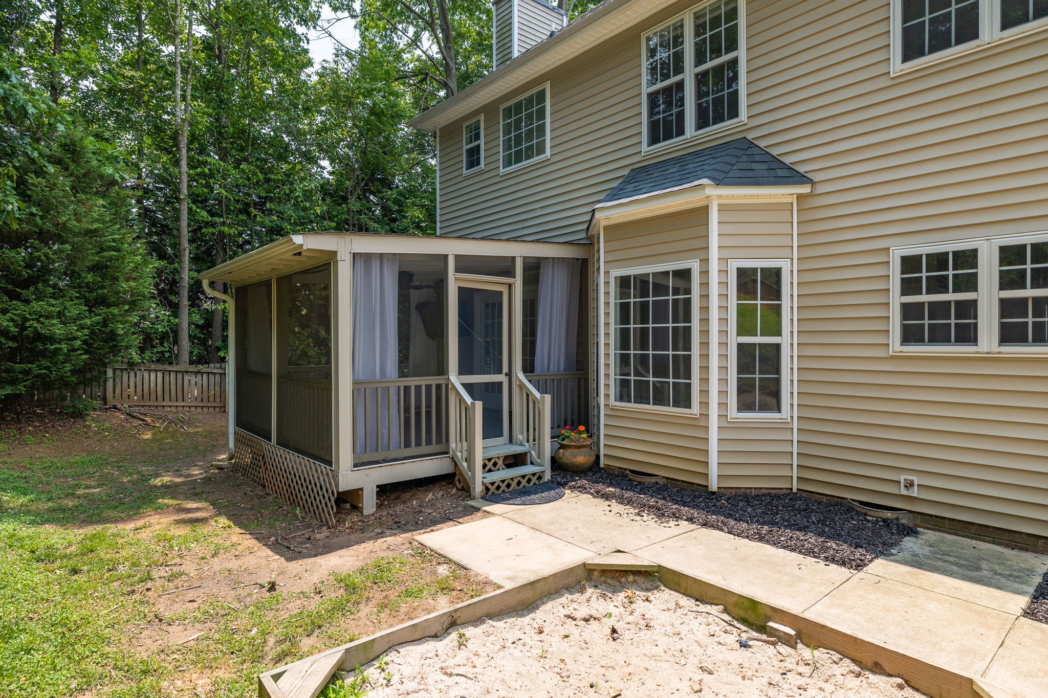 6015 Charring Rd-31