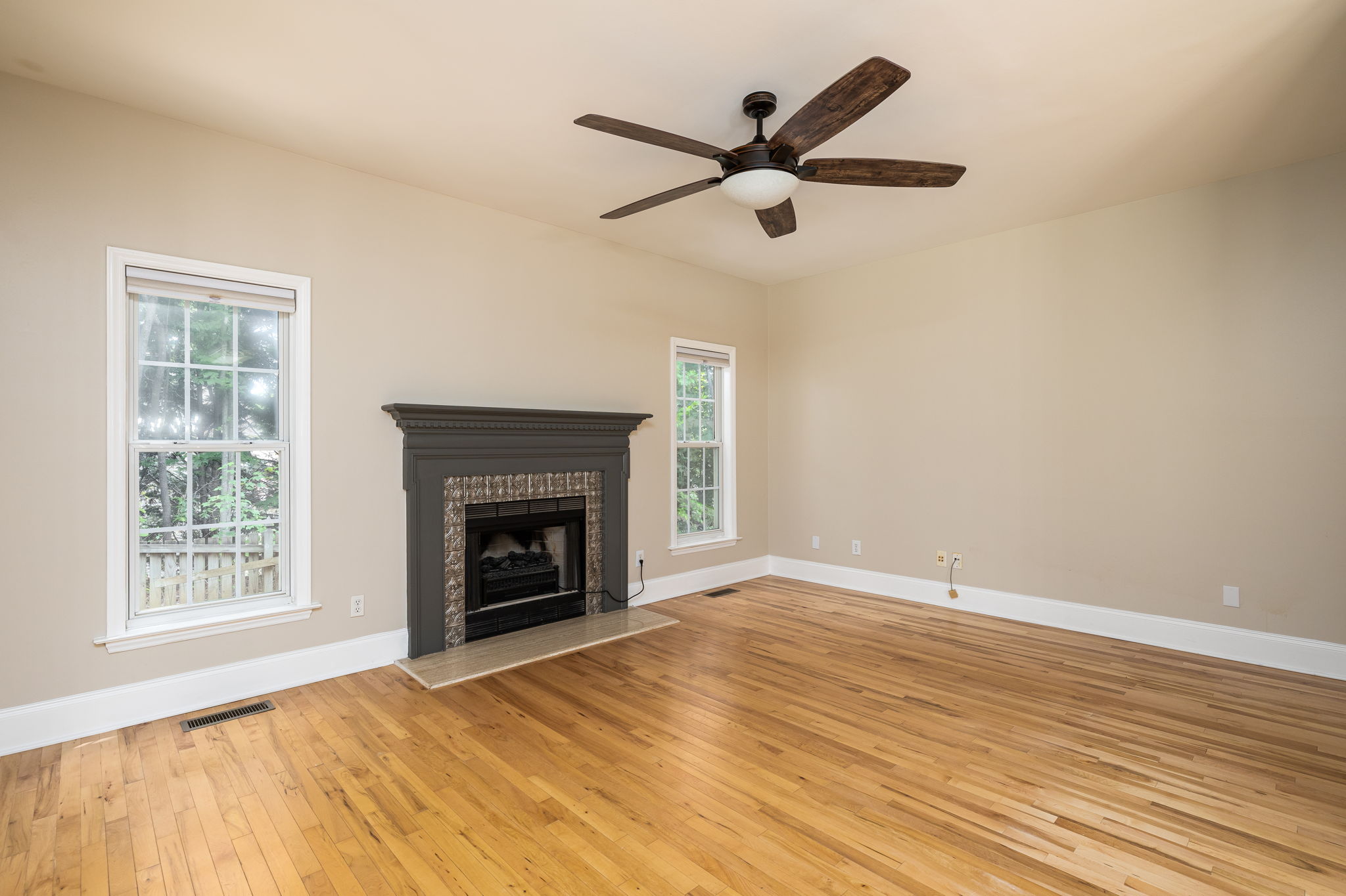 6015 Charring Rd-14