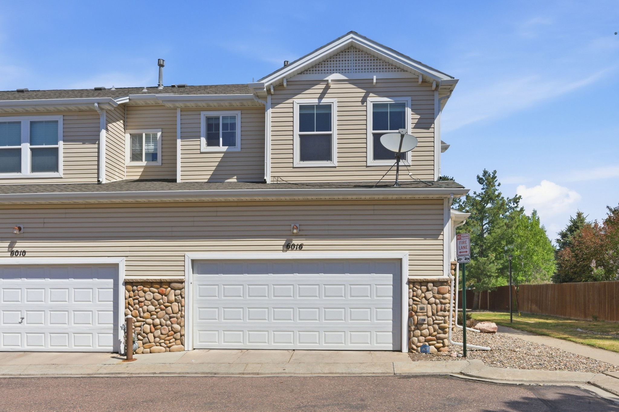  Photo 39