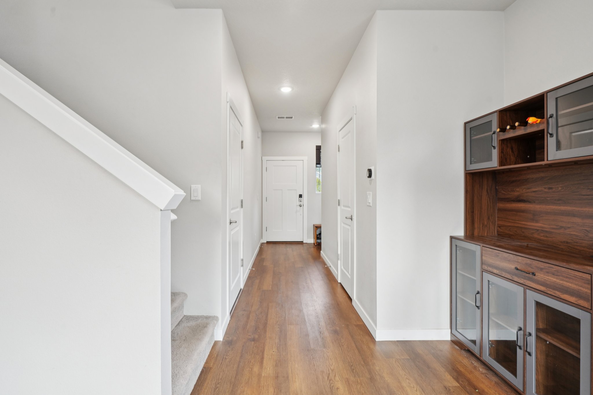 NE 55th Cir-S1001-005.jpg