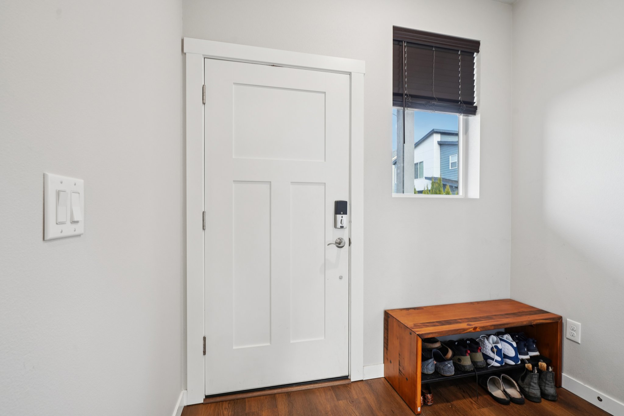 NE 55th Cir-S1001-007.jpg