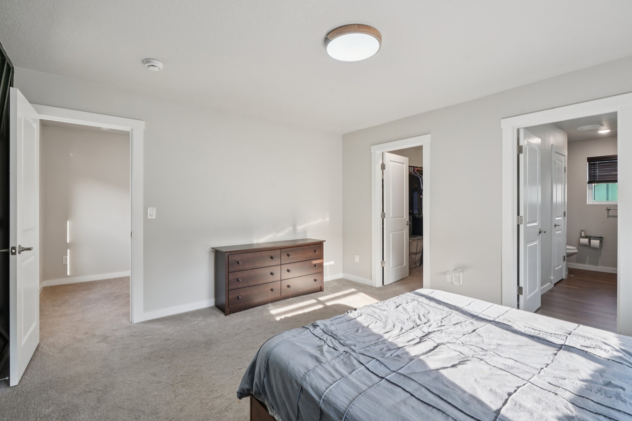 NE 55th Cir-S1001-035.jpg