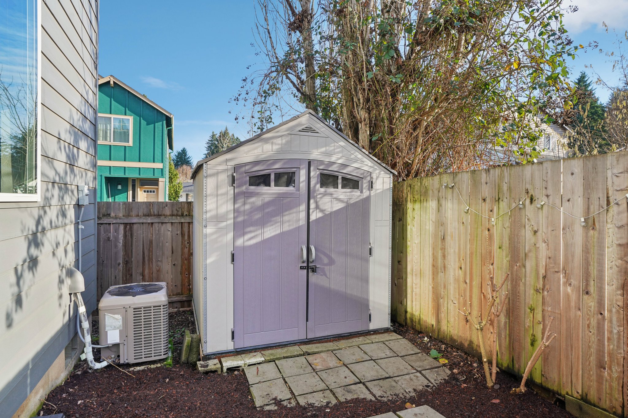 NE 55th Cir-S1001-040.jpg