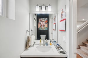 NE 55th Cir-S1001-022.jpg