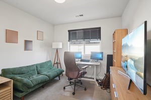 NE 55th Cir-S1001-026.jpg