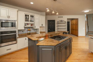 17-Kitchen