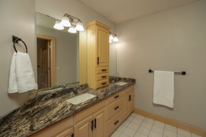 39-Bathroom