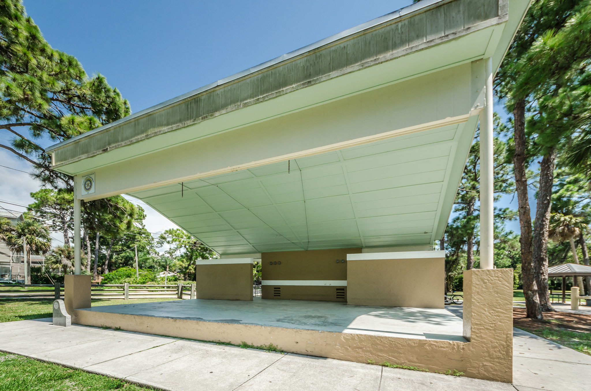 Pop Stansell Park3