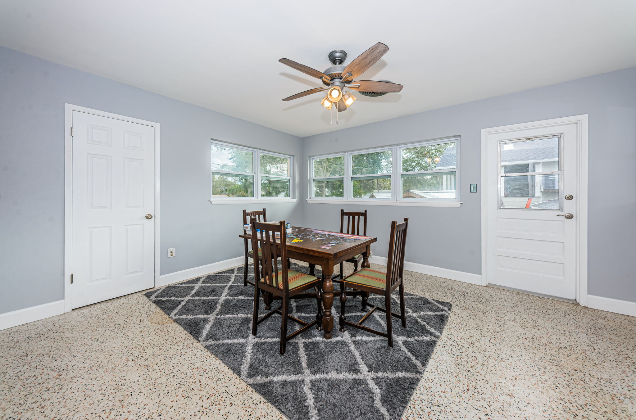 Dining Room1-2