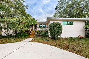 Front Exterior2