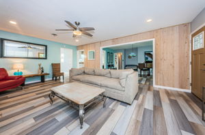 Living Room4-2