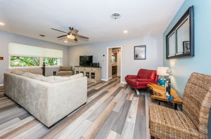 Living Room2-2