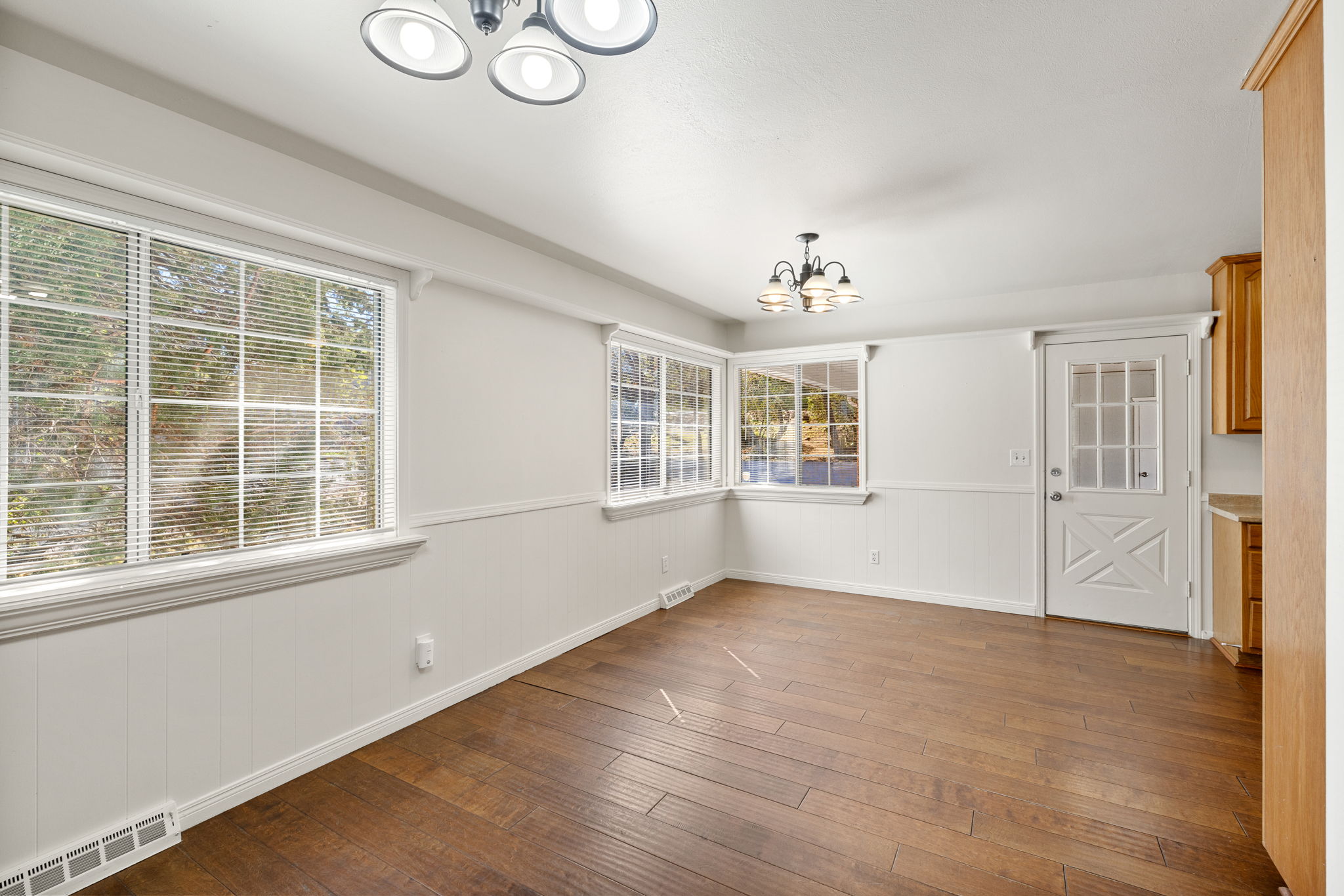 Dining Room to Breakfast Nook