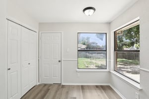 Buttercup Cir-2006-016.jpg