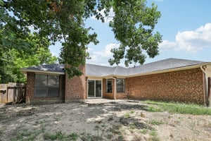 Buttercup Cir-2006-025.jpg