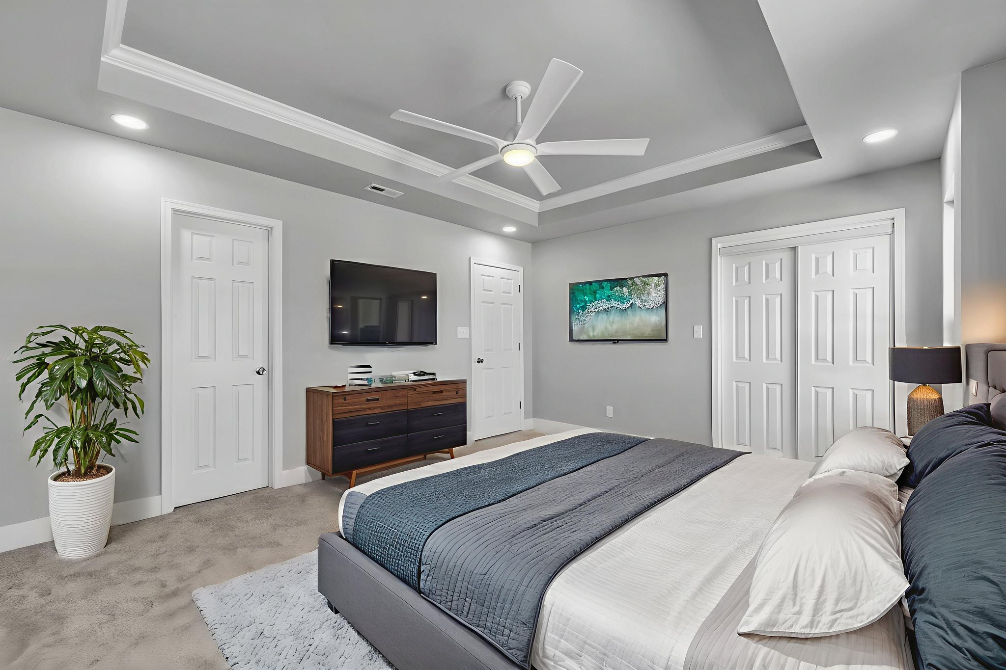 dsc_0961 virtually staged.jpeg