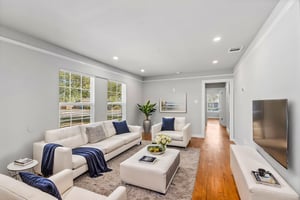 IMG_4323 virtually staged.jpeg