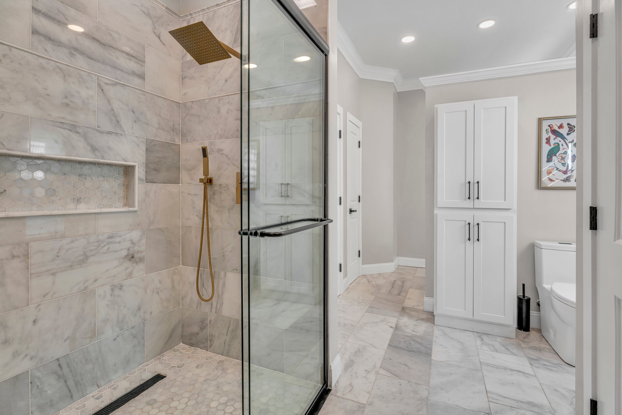 Luxurious Marble Bathroom