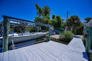 Dock1m