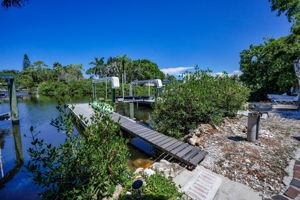 Dock2a
