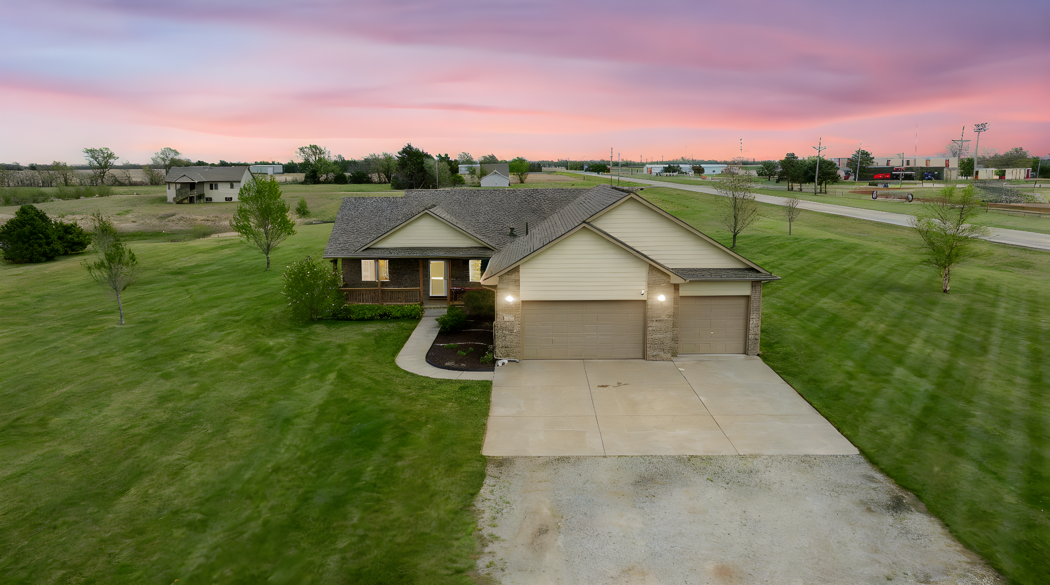 RE-6 day to dusk.jpeg