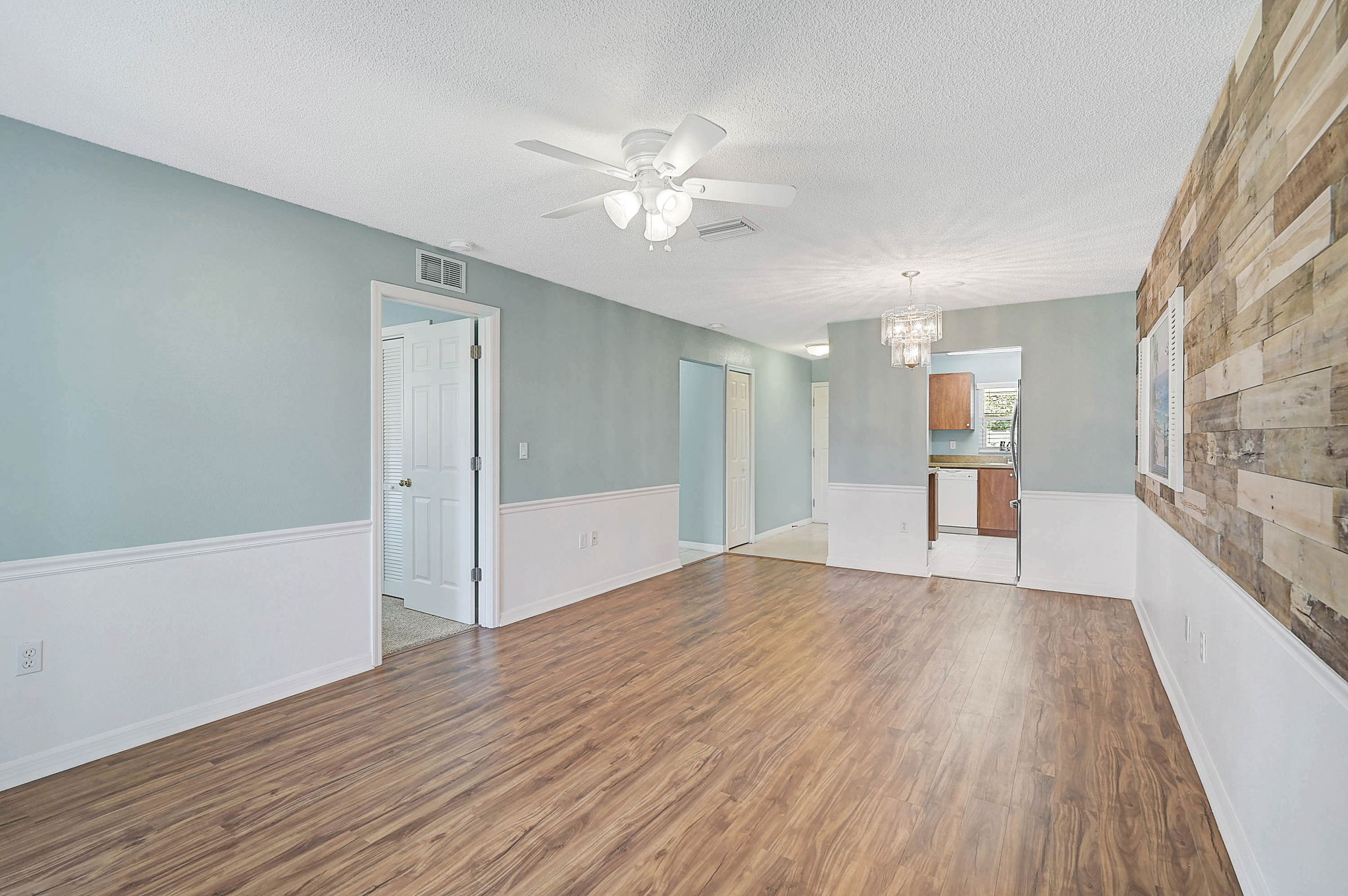 602 Park Cir-15