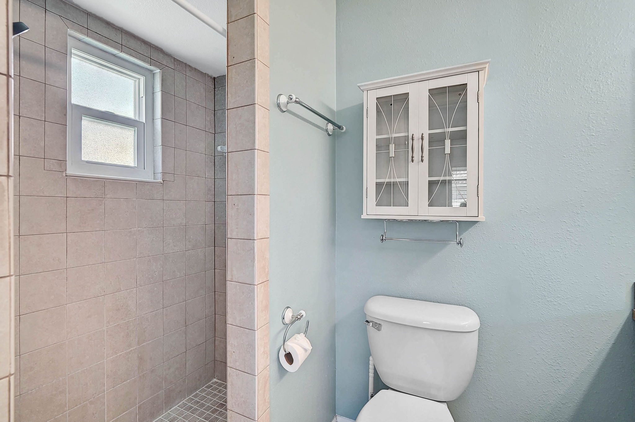 602 Park Cir-25