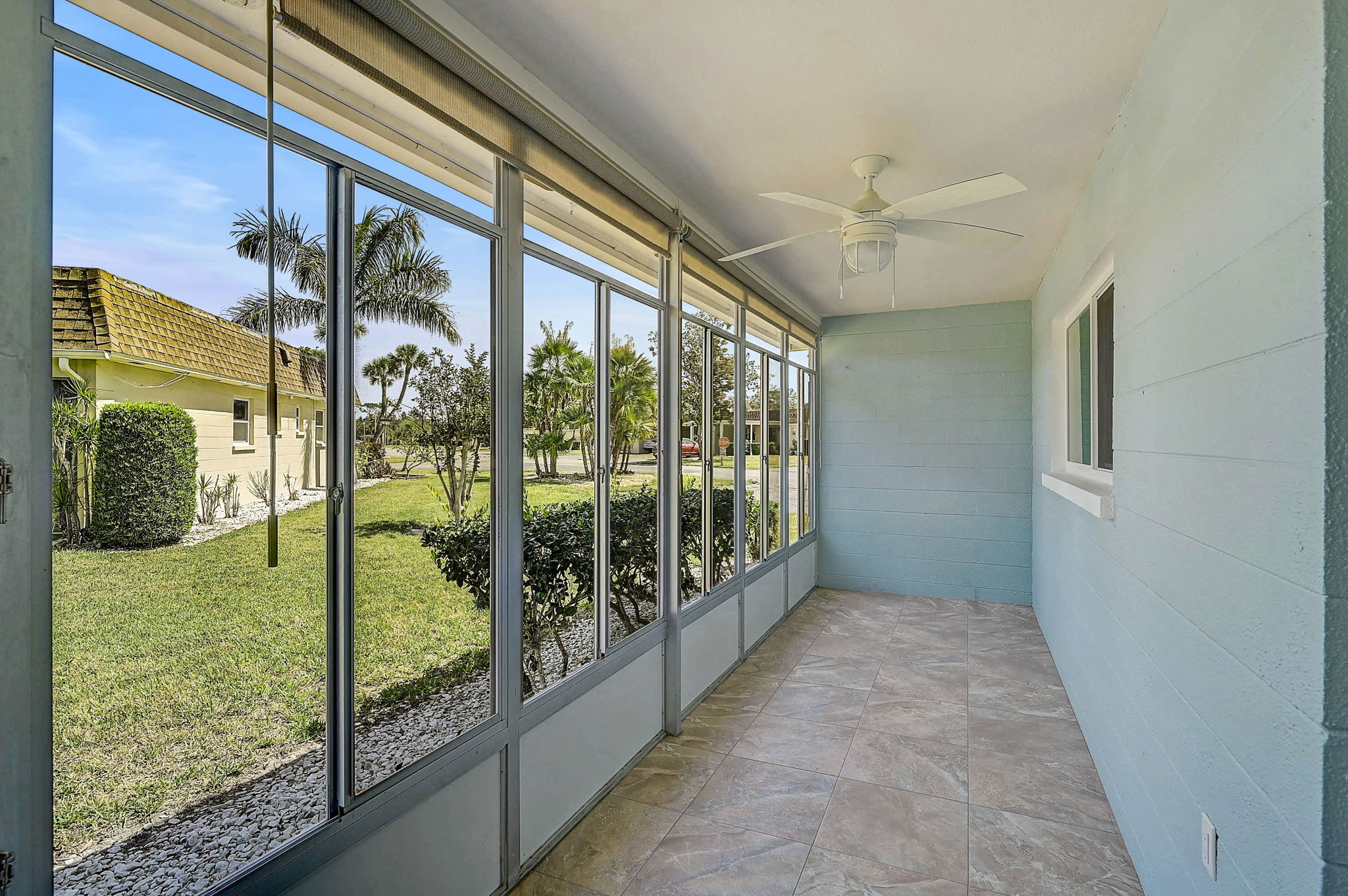 602 Park Cir-26