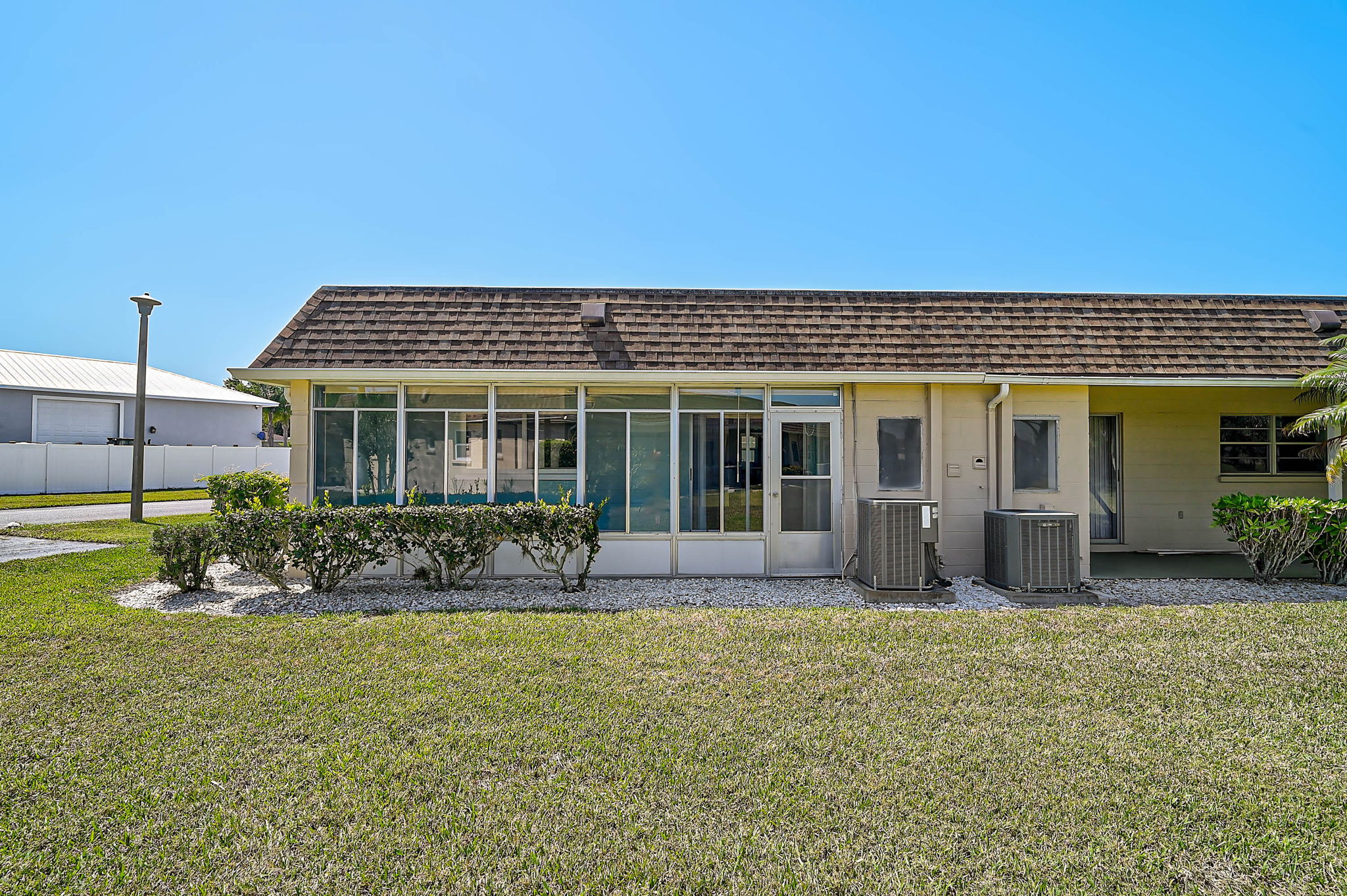 602 Park Cir-31