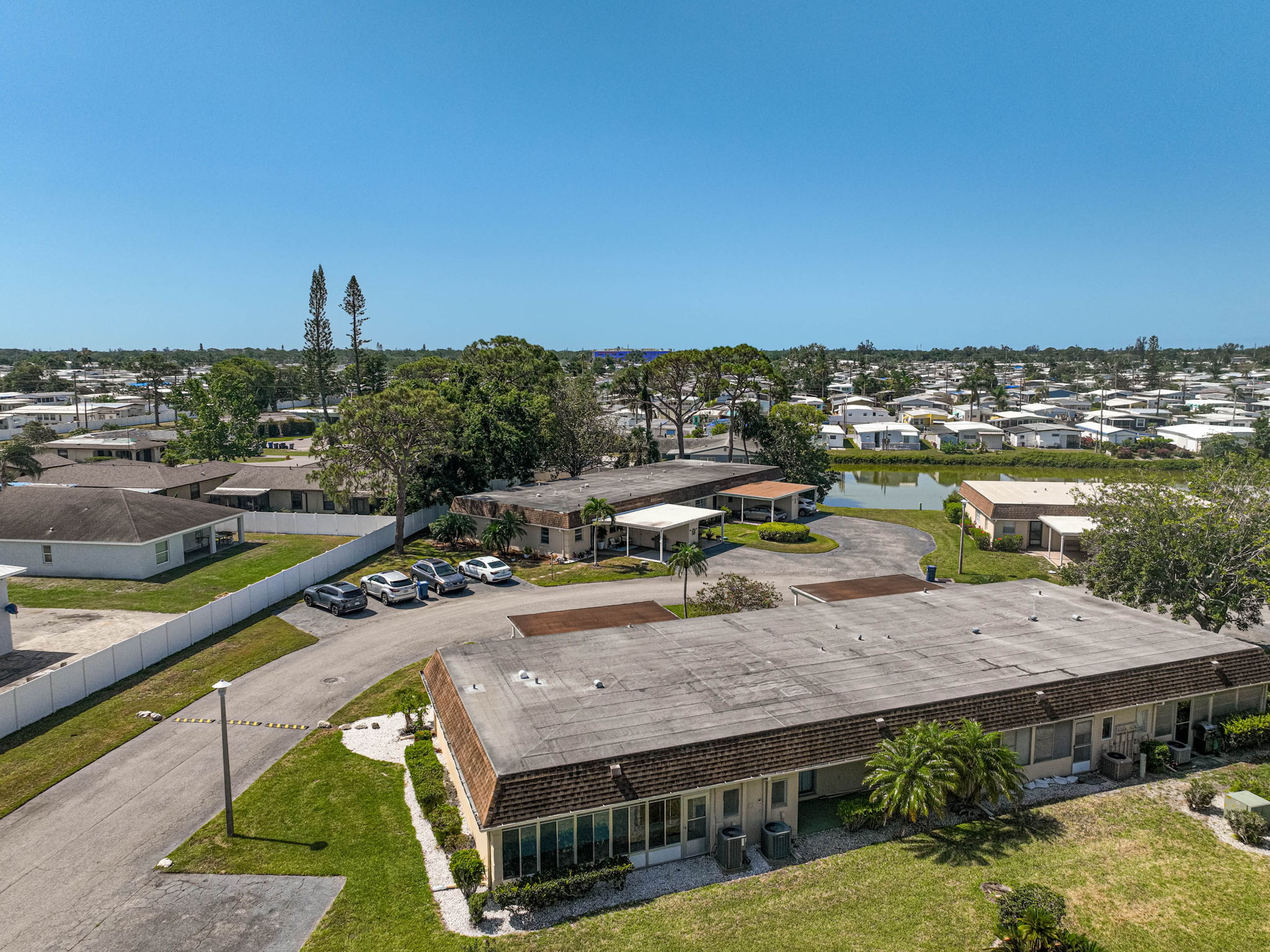602 Park Cir-41