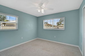602 Park Cir-17