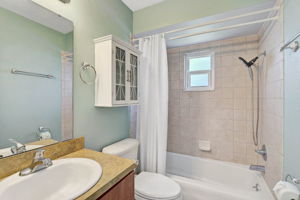 602 Park Cir-19