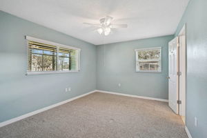 602 Park Cir-20
