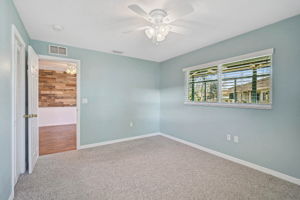 602 Park Cir-21