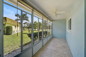 602 Park Cir-26